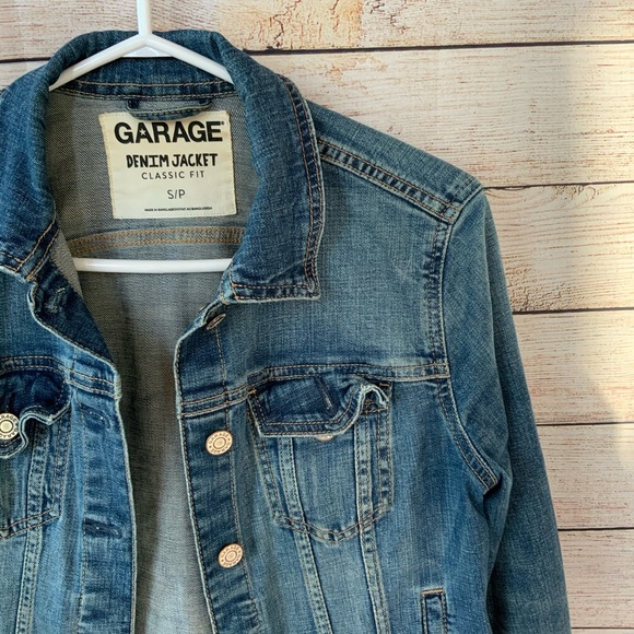 Garage Denim Jacket Size Small - Picture 3 of 8